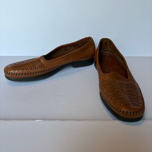 Dexter Women's Brown Vintage Woven Leather Loafers Size 10N